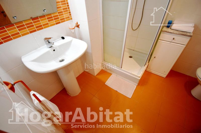 Foto d9414bf1-e4ba-4082-b576-e7d83e279df4. Pis a Nules