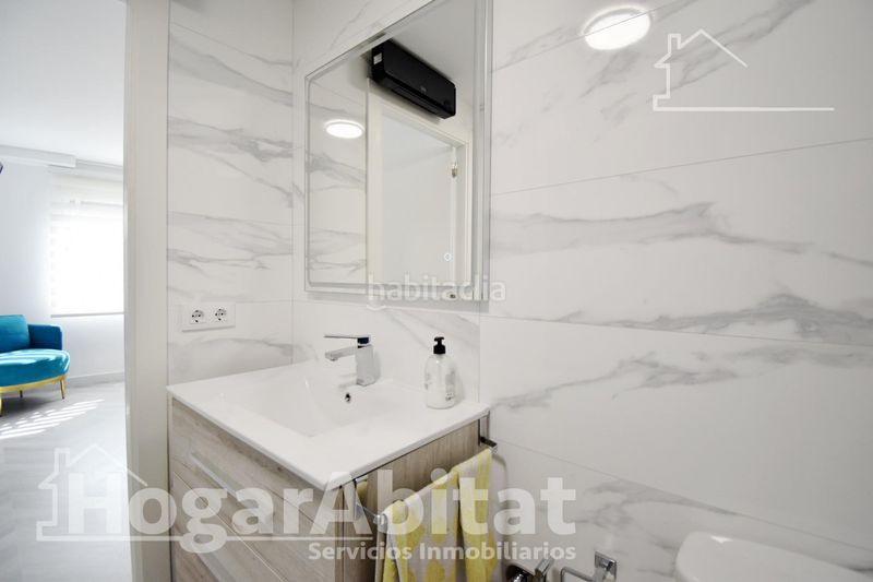 Foto 49363e61-e896-40f8-a585-81e3297f37d9. Pis a Oliva pueblo Oliva