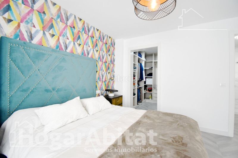 Foto 7ab439aa-e152-4af1-910f-3ea3f9066c7f. Pis a Oliva pueblo Oliva