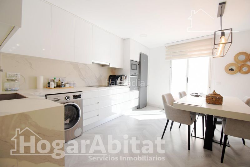 Foto 84883d4a-670d-4d3c-bcd9-3bea189e577f. Pis a Oliva pueblo Oliva