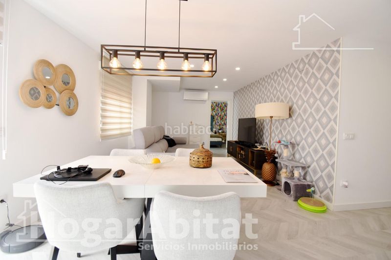 Foto e482b252-9eef-455f-8080-8b4326fc8bdc. Pis a Oliva pueblo Oliva