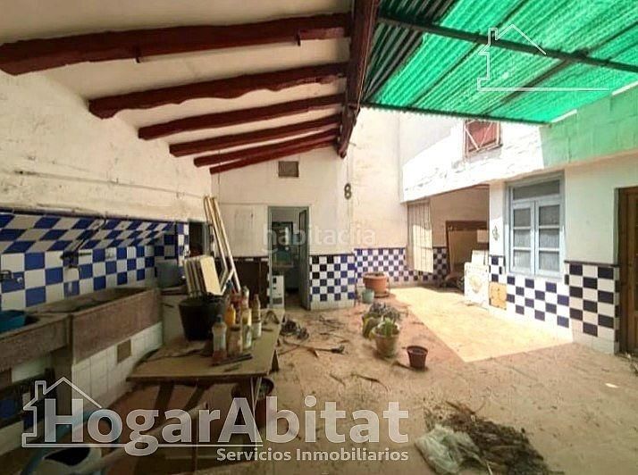 Foto 9225c3cb-78d1-4bc7-b1aa-27a8d3d0199c. Casa amb aparcament a Centro Chiva