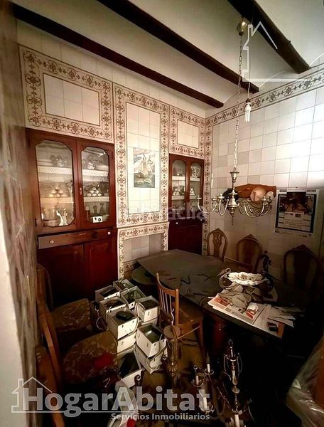 Foto b142ade1-7abe-45b5-9bb8-54c240a34737. Casa amb aparcament a Centro Chiva