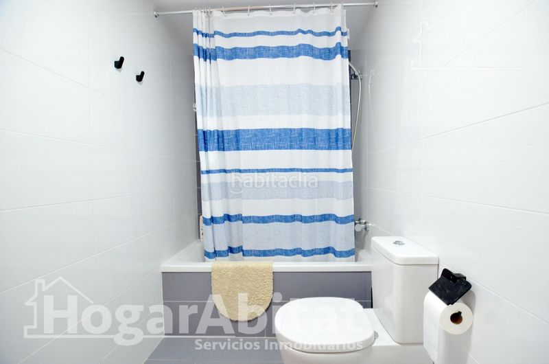 Foto 19ef9251-5ba6-46ad-9420-5eaf899748bd. Pis amb aparcament a Piles