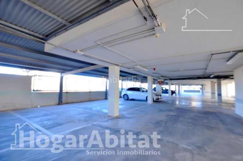 Foto 6734e016-bc78-4d02-9e03-5099997c82c1. Pis amb aparcament a Piles