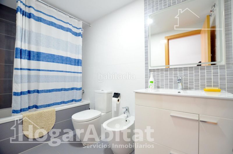 Foto ab6de6b7-b29a-48bf-ba6b-e370d76bf238. Pis amb aparcament a Piles