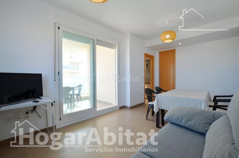 Foto b3860404-aa25-47bc-a05a-1bd56cafd2dc. Pis amb aparcament a Piles