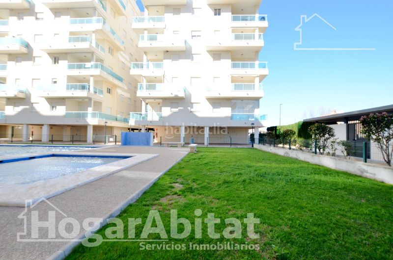 Foto d70fbeca-4625-43c0-a8e3-4c59de99d696. Pis amb aparcament a Piles