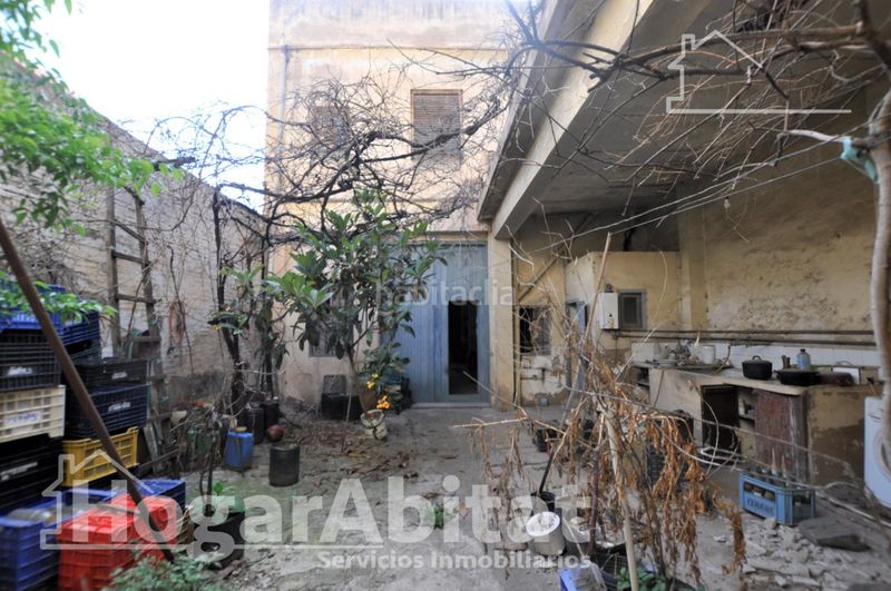 Foto 67336e36-cb3d-4fc8-b266-934119b18c23. Casa amb aparcament a Centro Xirivella