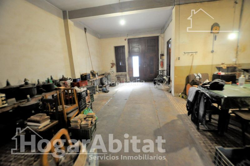 Foto 9206301d-a771-4ccb-b30f-e215d95c9e1e. Casa amb aparcament a Centro Xirivella