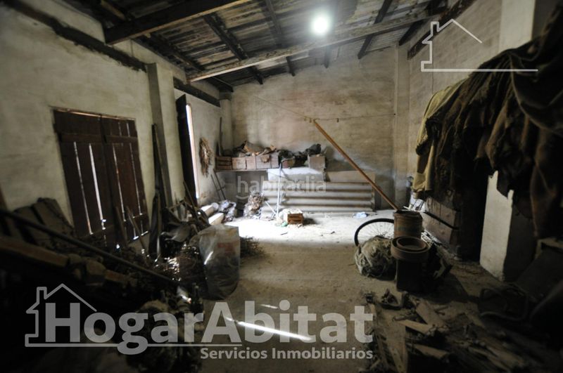 Foto b28bc3e7-16f0-4c4f-b365-ce13fa425ca7. Casa amb aparcament a Centro Xirivella