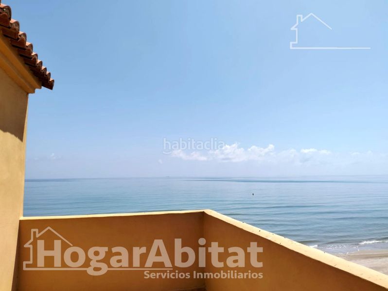 Foto 13827abf-e922-4723-8cad-266b09d7c383. Xalet amb aparcament a El Perelló Sueca