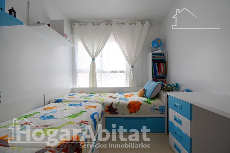 Foto d1ca0456-935e-42c0-b9fe-93f6194bf6f5. Pis amb calefacció aparcament a Oliva pueblo Oliva