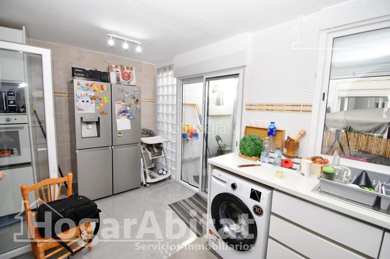 Foto 4a78bd1c-b4ca-4e28-8dd1-7bd499e1ff3c. Pis amb aparcament a Alginet