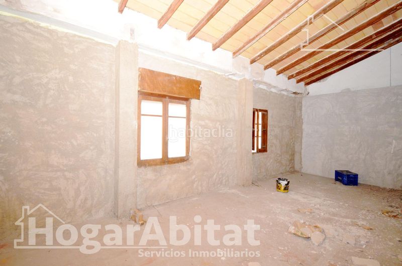 Foto 435ba1fb-f55d-4604-b3df-bb1c71fa2784. Casa a Oliva pueblo Oliva