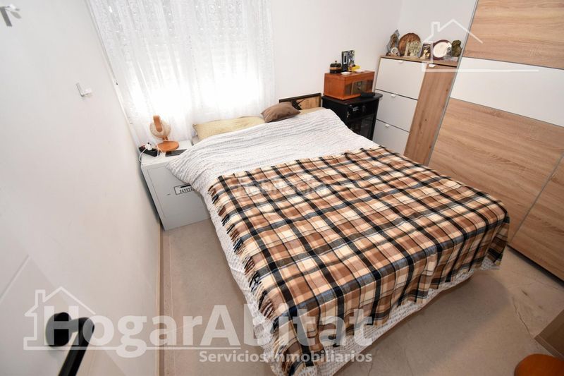 Foto 64017e1c-46a6-4325-8fcf-9be4b1efb3a4. Casa a Centro Almazora / Almassora