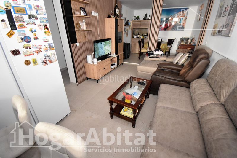 Foto abbb7ce1-a294-4dd0-9ce7-3adf665a604d. Casa a Centro Almazora / Almassora