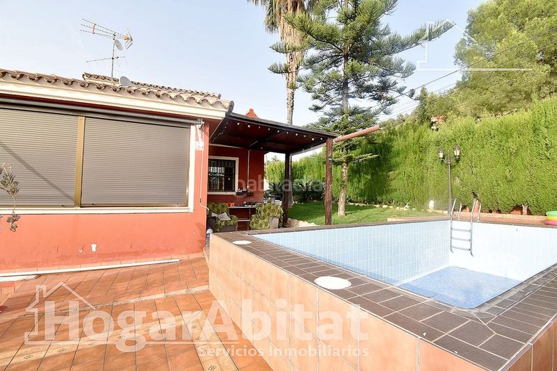 Foto b55f48db-2834-431c-a773-40e0ce62fa32. Xalet amb calefacció aparcament piscina a Borriol