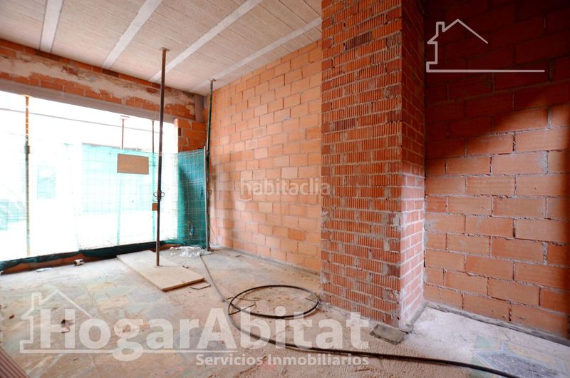 Foto 02c51f31-80a2-43b4-b133-0a6e40368247. Casa amb aparcament a Piles