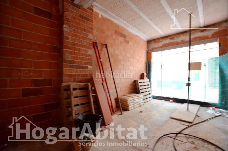 Foto 068f8864-6abc-4f83-a6a2-6c682212a4a9. Casa amb aparcament a Piles