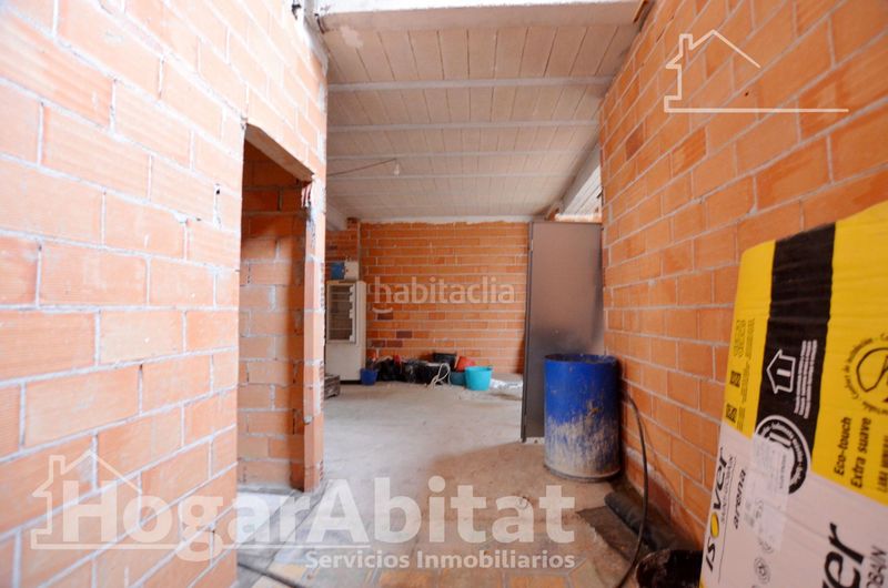 Foto 6bb3ef64-ce86-4fed-bc3b-c33d6aca7d5b. Casa amb aparcament a Piles