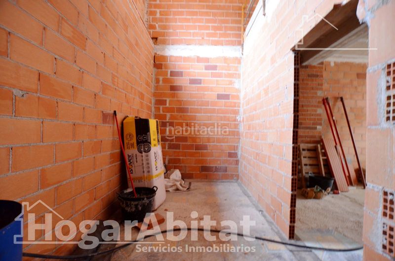 Foto 7382b043-4b98-4063-b554-ac09a4661a8f. Casa amb aparcament a Piles