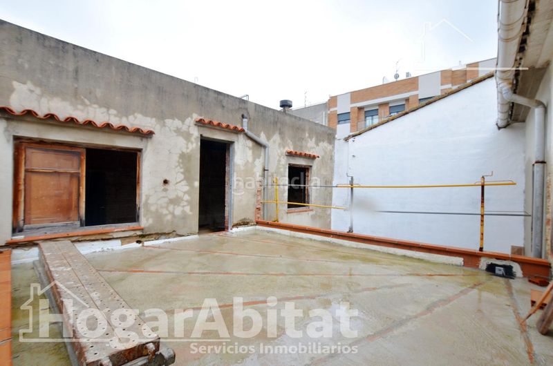 Foto bfdd5b74-0a1e-4fc1-9d87-788b4ffc1da8. Casa amb aparcament a Piles