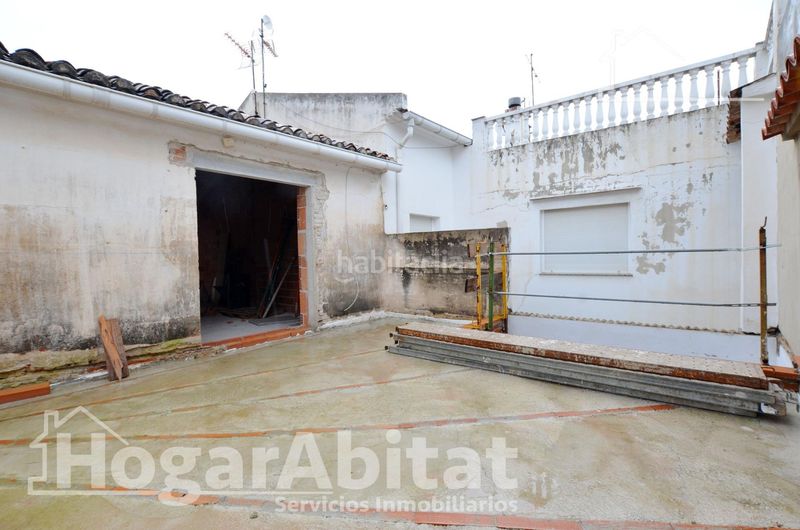 Foto d7caf898-f3a2-4b1b-8dc7-cd8a07b61222. Casa amb aparcament a Piles
