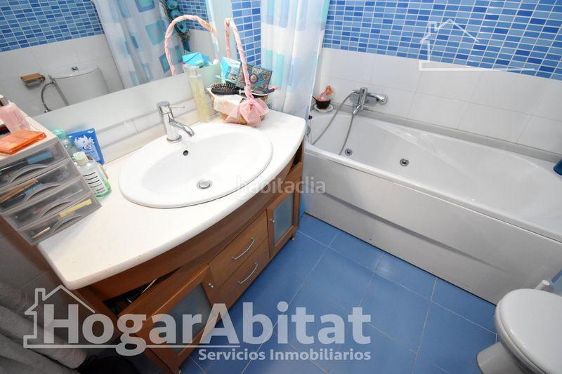 Foto daf93fc0-3a16-465d-9fc5-3fc08556b605. Casa adossada amb calefacció aparcament a Centro Almazora / Almassora