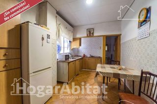 Maison  Calle de los reyes católicos. Muy amplia y luminosa en real valencia