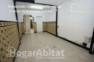 House  Calle pedro alcázar. Oportunidad de inversión! casa con balcón y patio en el centro