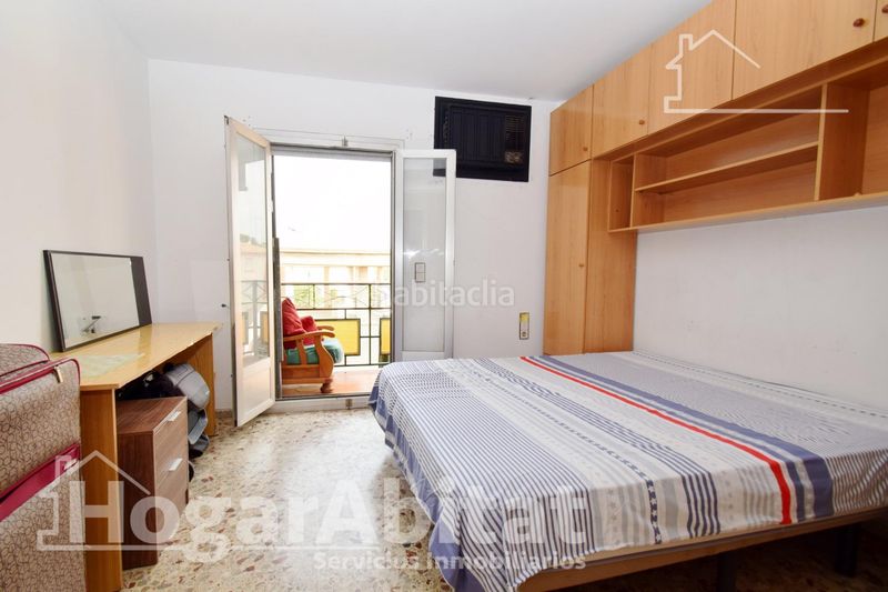 Foto f9442482-8a08-4631-b7ea-f99c78d8e248. Àtic a Catarroja