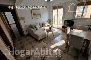 Etagenwohnung  Carrer de joanot martorell. Exterior y acogedor de tres dormitorios con balcón