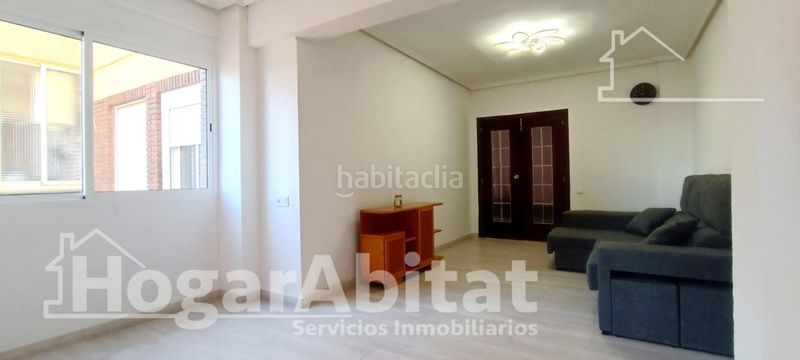 Foto d256c892-67a0-4d88-a9f5-0d2b501dfa87. Pis amb aparcament a Alginet