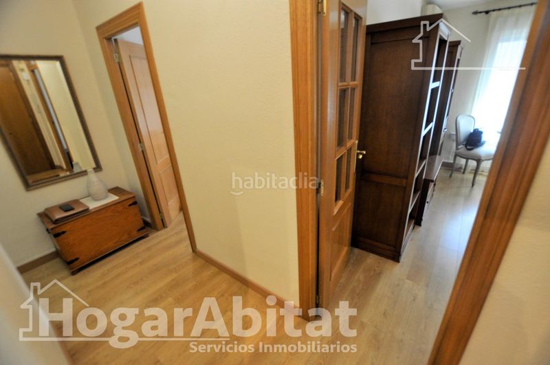 Foto ae539611-b4d6-4f54-9f9b-b6b9d408d8de. Pis a Mont Olivet Valencia