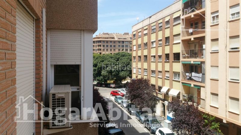 Foto 4f91661e-f24f-45fb-b905-c23288ba730e. Pis amb aparcament a L´Hort de Senabre Valencia