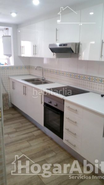 Foto 68eab76d-567b-47c7-89d9-bb46addee28d. Pis amb aparcament a L´Hort de Senabre Valencia