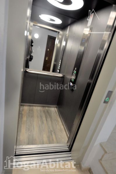 Piso alto, amplio y luminoso con balcón y ascensor en Valencia - Imagen 29