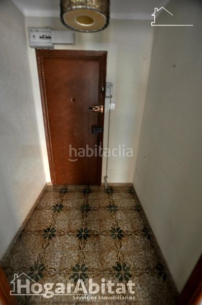 Foto a176703a-a999-4de4-a43e-5315e1cf7128. Pis a El Mercado Manises