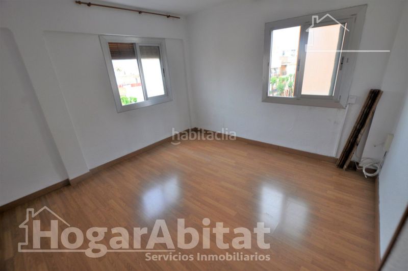 Foto c8aed247-1456-48b3-bb10-1e8f1d85ddba. Pis a El Mercado Manises