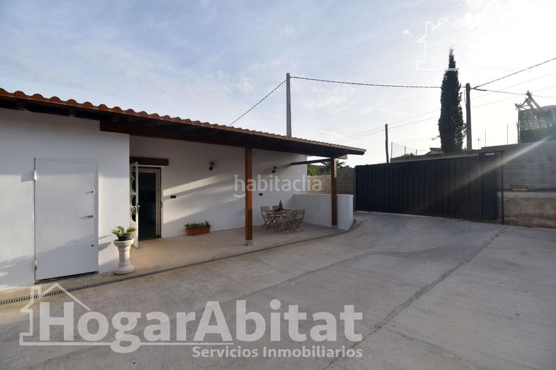 Foto ea37f8f4-716d-4c66-a573-1b1f80f0733e. Xalet amb aparcament a Alcora (l´)