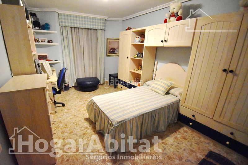 Foto 082731e2-d521-4afd-9766-39fa1b329409. Pis amb aparcament a Alcora (l´)