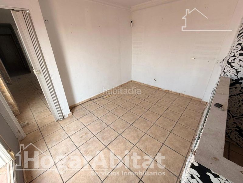 Foto ea25a963-d9c5-4a9a-9c9f-13cd786886ac. Àtic a Benetússer