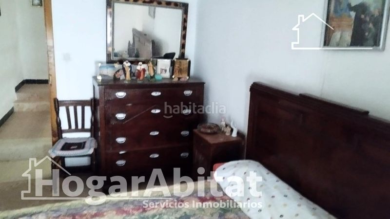 Foto 5c37ebbb-8419-4d30-8ef7-e2e1c230cd72. Casa amb aparcament a Campo de Criptana