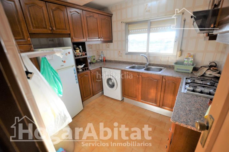 Foto a8fd14c4-d9c7-4b41-927c-793695b8cf4c. Pis a Camí Reial Valencia