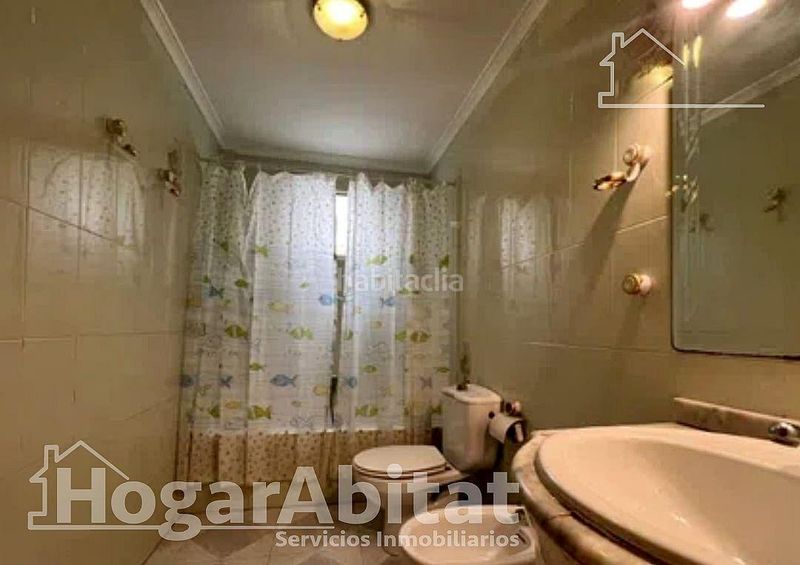 Foto b880020a-c0d9-4d8e-8911-f7a3c4cbc20c. Pis a Sueca Sueca