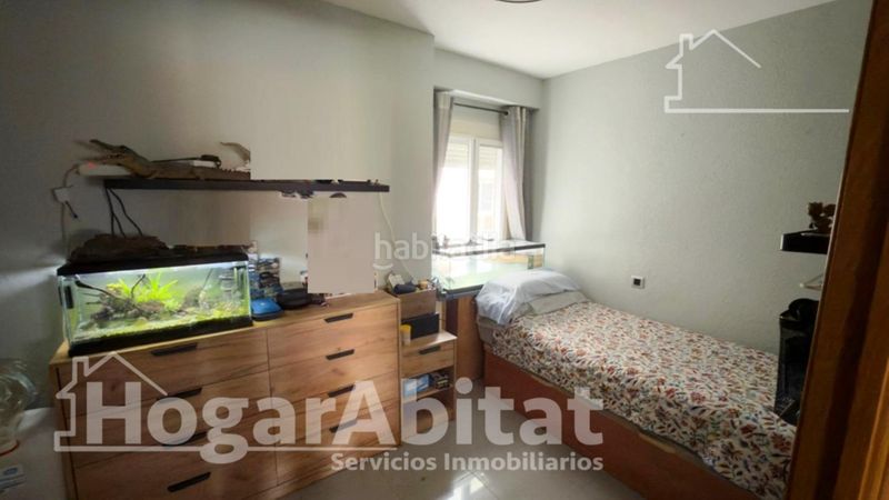 Piso 4 dormitorios con balcón y ascensor cerca de universidades en Valencia - Imagen 12