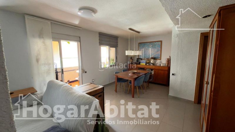 Piso 4 dormitorios con balcón y ascensor cerca de universidades en Valencia - Imagen 2