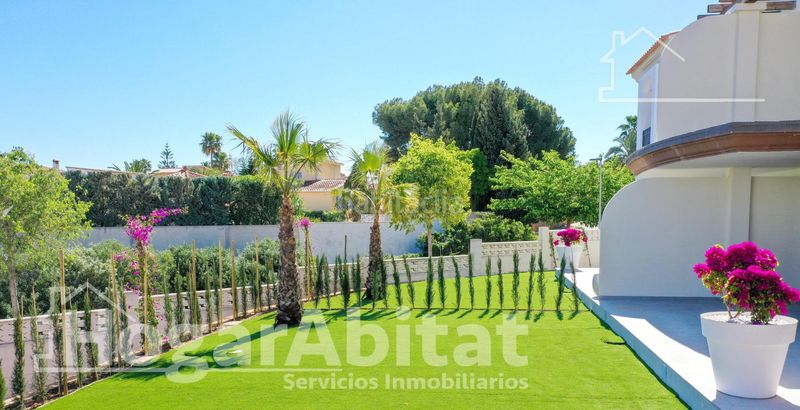 Foto 1e2d59b3-f75c-4a65-af2e-dcce8d884de9. Pis amb aparcament piscina a El Montgó Dénia