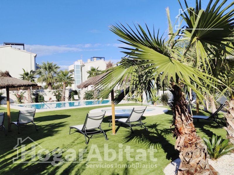 Foto ea23a92f-153d-43d1-935e-a03bb1881d1c. Pis amb aparcament piscina a El Montgó Dénia